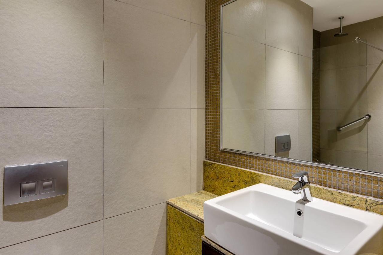 Protea Hotel By Marriott Ikeja Select Lagos Exterior foto